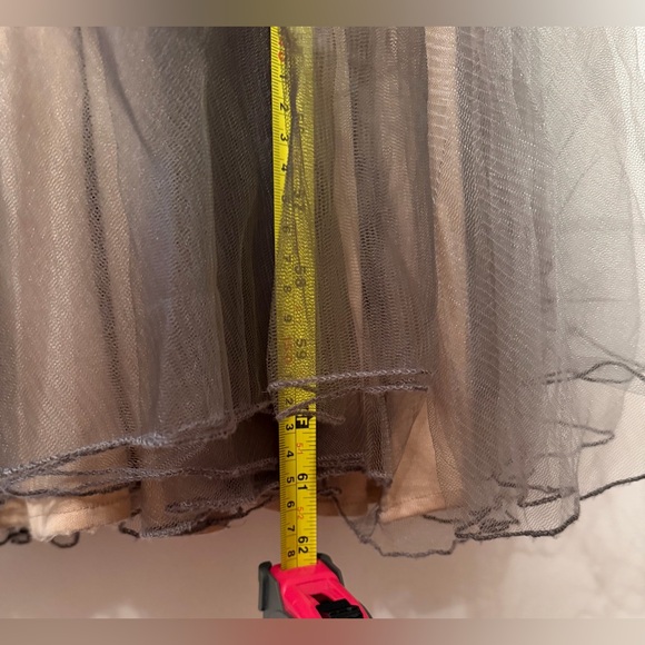 Jovani 98665 prom dress in gunmetal grey. Lace underlay & illusion neckline Sz 6 - Picture 5 of 16